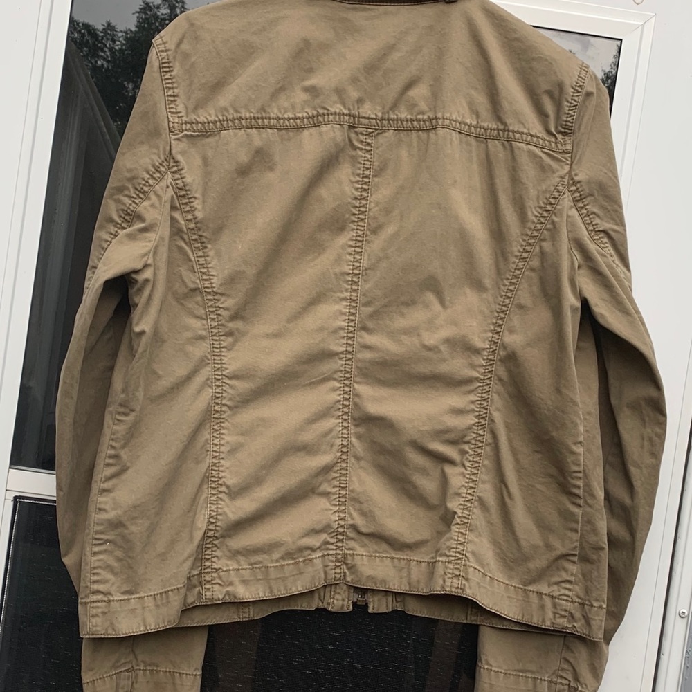 Jacket - Picture 2 of 4